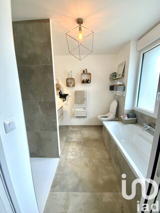  Maison � vendre 5 pi�ces 195 m�