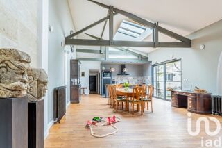  Villa � vendre 9 pi�ces 305 m�