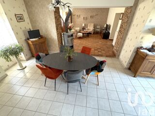  Maison  vendre 7 pices 177 m
