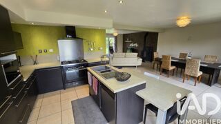  Maison � vendre 6 pi�ces 209 m�