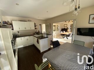  Villa  vendre 7 pices 153 m