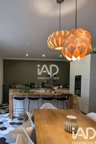  Maison � vendre 8 pi�ces 220 m�