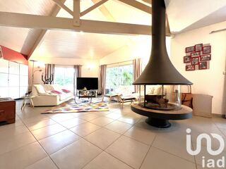  Maison � vendre 8 pi�ces 240 m�