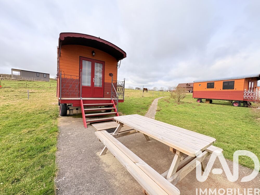 � vendre  Maison Saint-Martin-Valmeroux (15140)