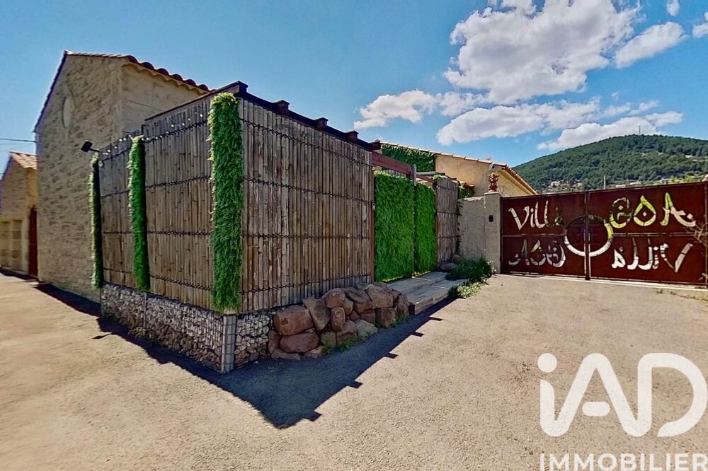 � vendre  Maison Solli�s-Ville (83210)