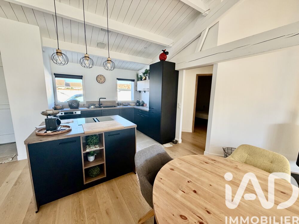 � vendre  Maison Sainte-Marie-de-R� (17740)