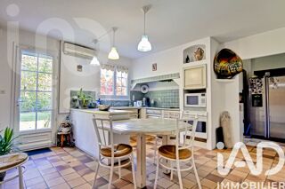  Maison � vendre 5 pi�ces 220 m�