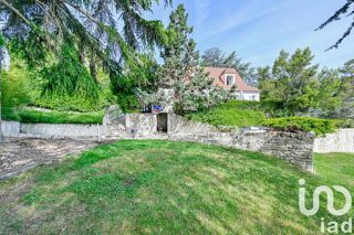  Maison  vendre 8 pices 190 m