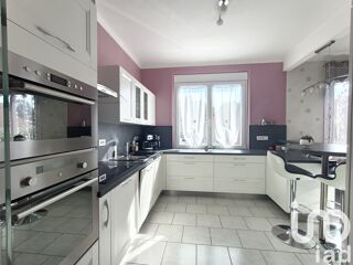  Maison � vendre 4 pi�ces 135 m�