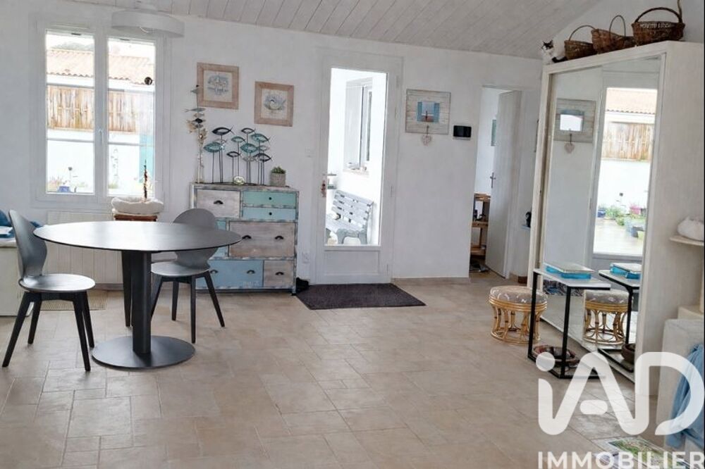 � vendre  Maison Le Bois-Plage-en-R� (17580)