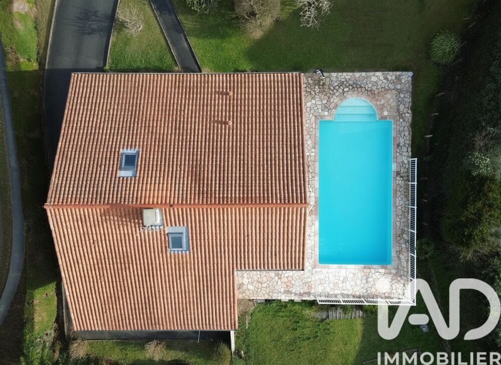 � vendre  Villa Urrugne (64122)