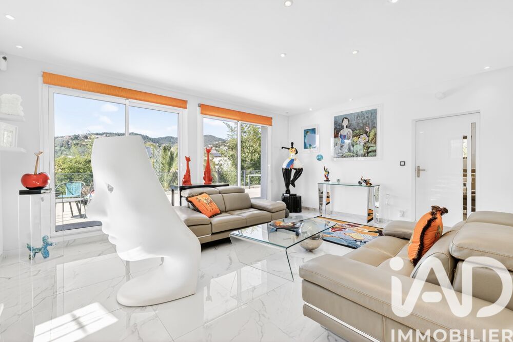 � vendre  Maison Mandelieu-la-Napoule (06210)