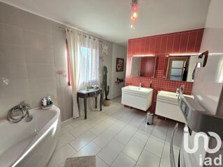  Maison � vendre 7 pi�ces 213 m�