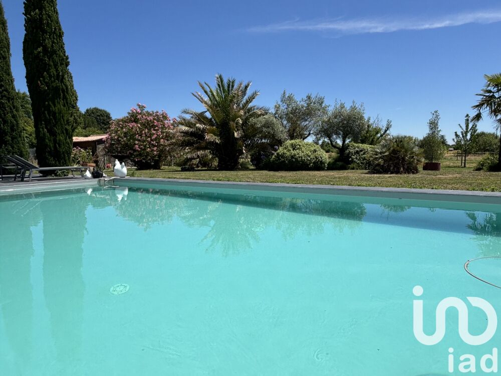  vendre  Maison Carignan-de-Bordeaux (33360)