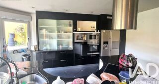  Maison � vendre 9 pi�ces 260 m�