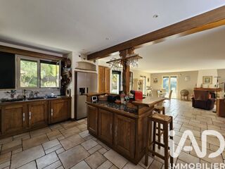  Maison � vendre 9 pi�ces 312 m�