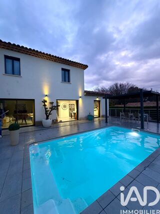  Maison � vendre 5 pi�ces 212 m�