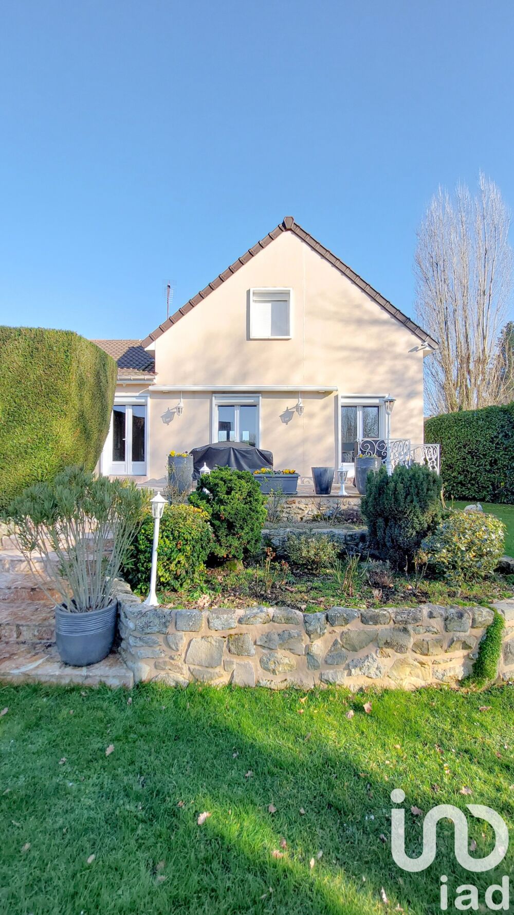 � vendre  Maison Montfort-l'Amaury (78490)