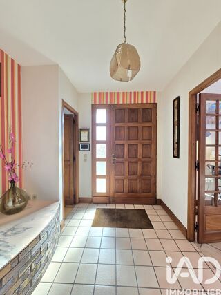  Maison  vendre 8 pices 212 m