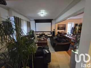  Maison  vendre 8 pices 400 m