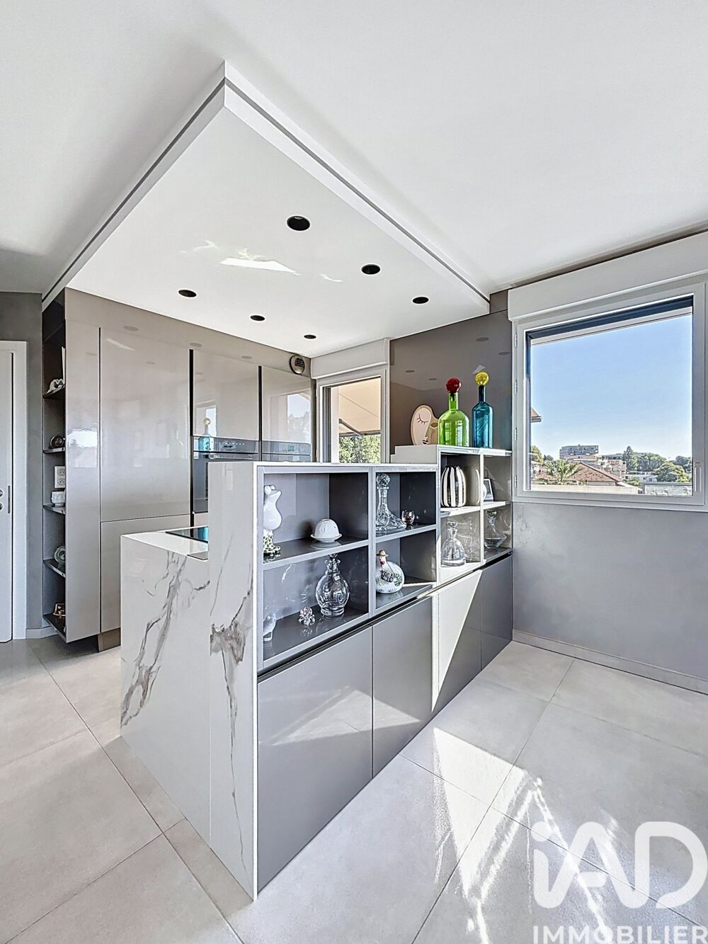 � vendre  Appartement Saint-Laurent-du-Var (06700)