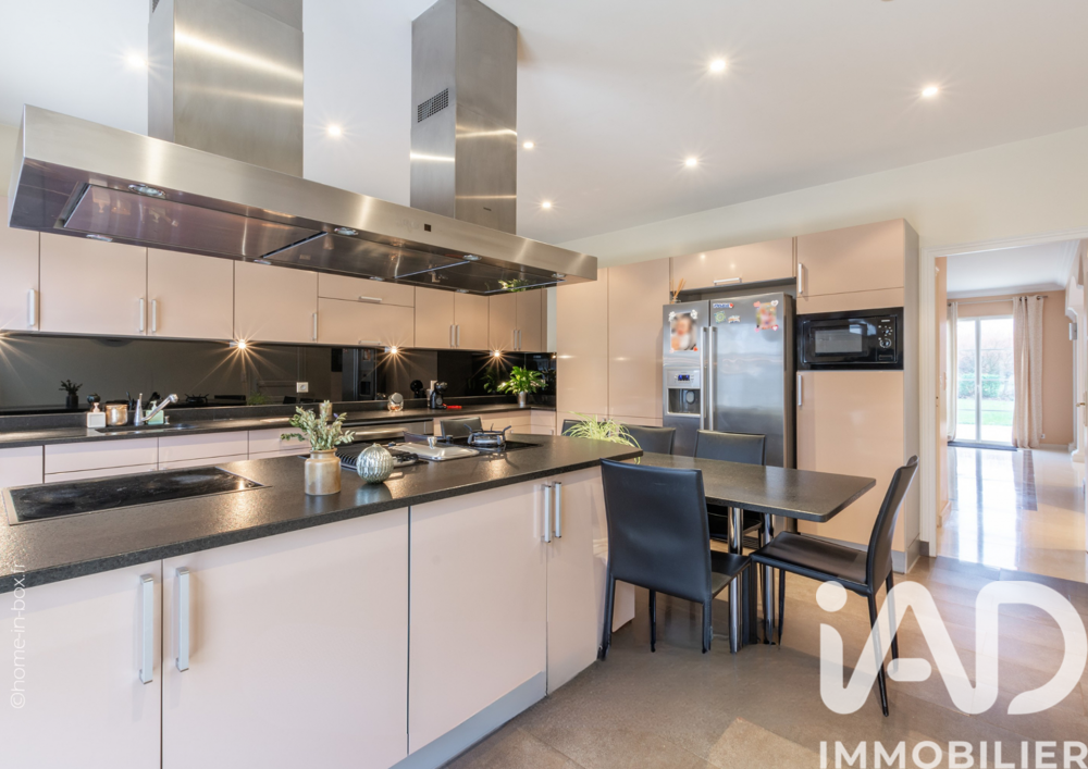 � vendre  Maison Magny-le-Hongre (77700)