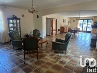  Maison  vendre 5 pices 185 m