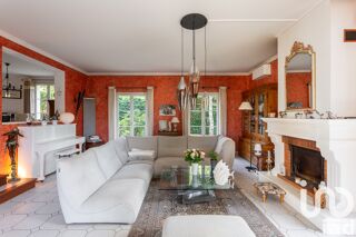  Maison � vendre 8 pi�ces 218 m�