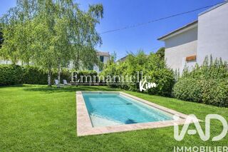  Maison � vendre 10 pi�ces 270 m�