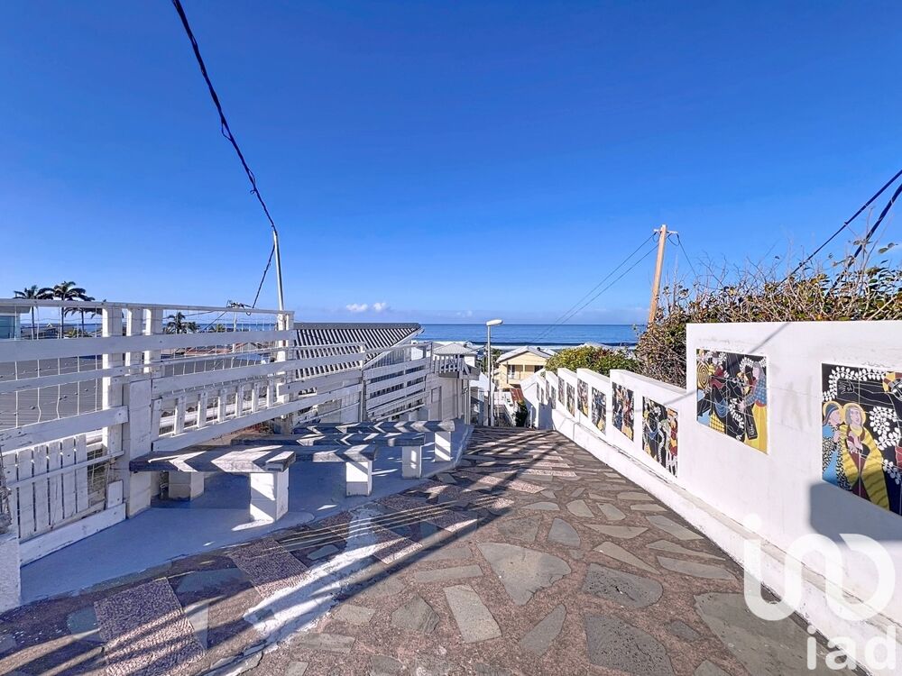 � vendre  Maison Saint-Pierre (97410)