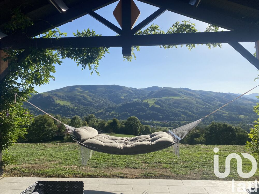 � vendre  Maison Lecumberry (64220)