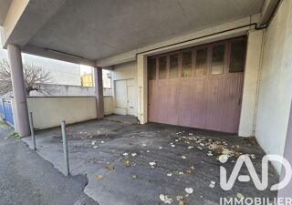  Immeuble � vendre 298 m�