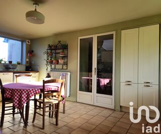  Maison  vendre 7 pices 212 m