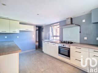  Maison  vendre 5 pices 151 m
