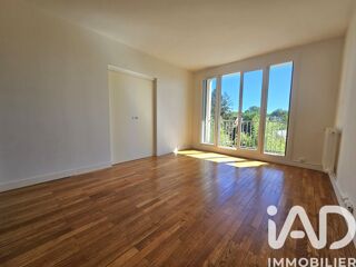 Appartement 3 pièces 65 m² · à Le Chesnay · 65 m² · 285 000 €