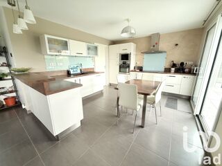  Maison � vendre 8 pi�ces 155 m�