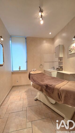  Immeuble � vendre 131 m�