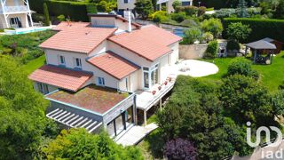  Maison  vendre 6 pices 212 m