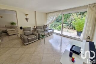  Maison � vendre 10 pi�ces 251 m�