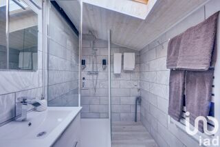  Maison � vendre 15 + pi�ces 362 m�