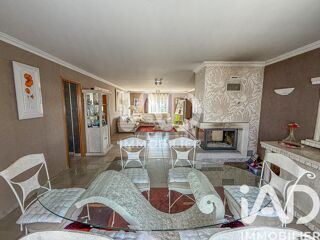  Maison � vendre 9 pi�ces 273 m�