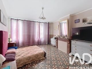  Maison  vendre 8 pices 280 m