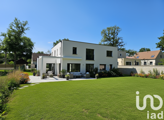  Maison � vendre 8 pi�ces 218 m�