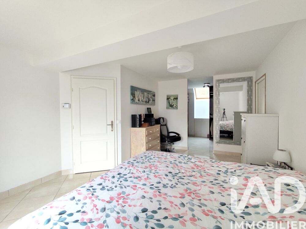 � vendre  Maison La Ville-du-Bois (91620)