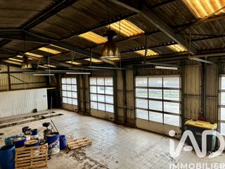  Immeuble � vendre 586 m�