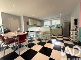  Villa � vendre 5 pi�ces 210 m�