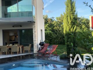  Villa � vendre 6 pi�ces 270 m�