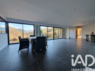  Maison � vendre 8 pi�ces 310 m�