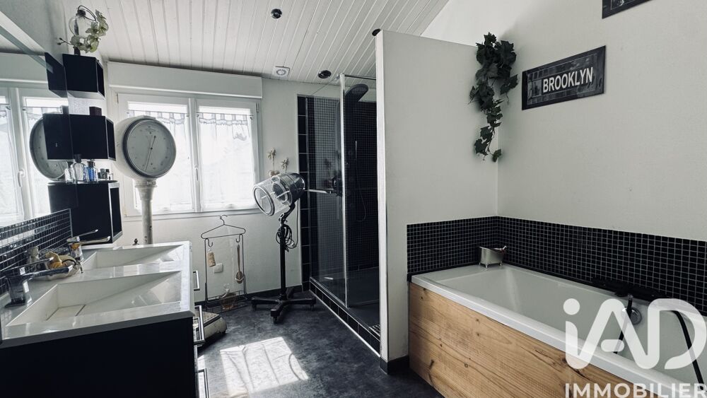 � vendre  Maison Dompierre-sur-Mer (17139)