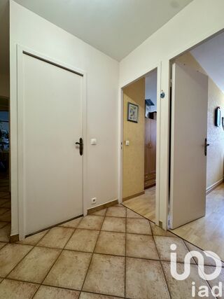  Appartement � vendre 5 pi�ces 93 m�